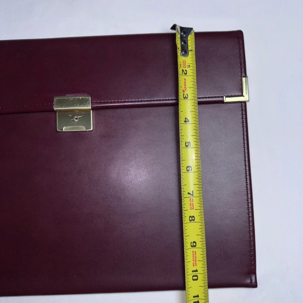 Hazel America's Case Maker Burgundy Vintage Portfolio Folder Latch Closure USA